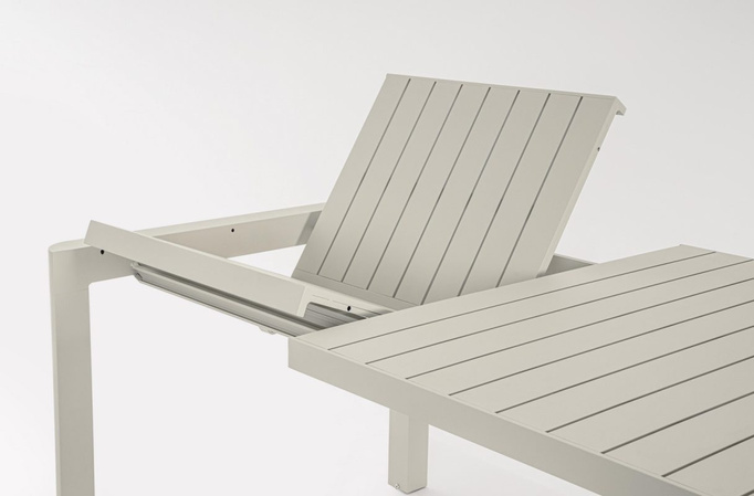 Stół rozkładany ogrodowy BOLZANO Kastello 180-240x100 beżowy