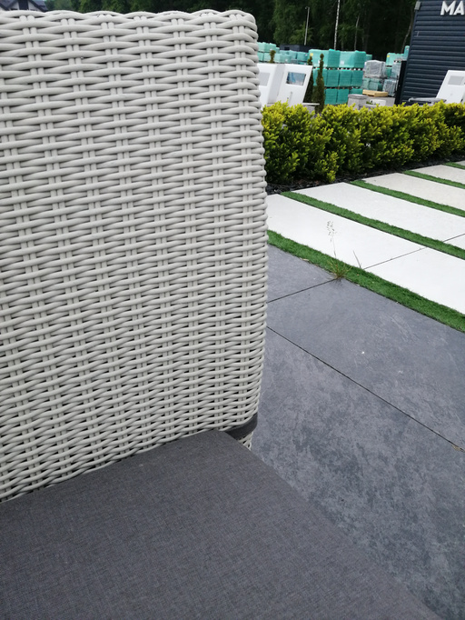 Strato Royal White Garden Chair