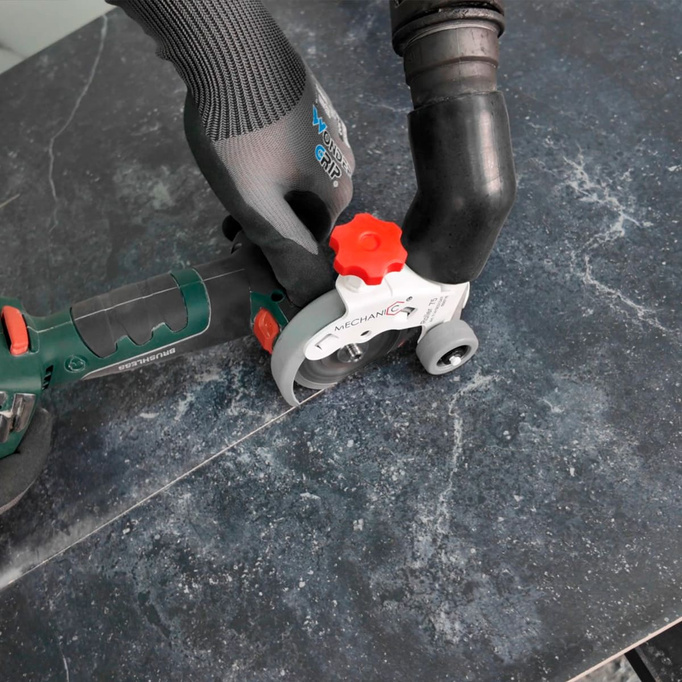 DISTAR przystawka osłona przeciwpyłowa do szlifierki kątowej 76 mm Roller 76 MECHANIC