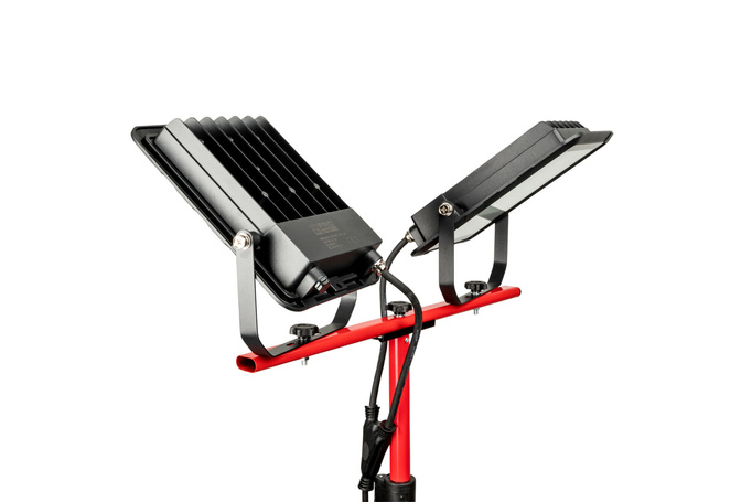 Reflektor Led stojący ze statywem w pokrowcu 2x100W PRO-LD725