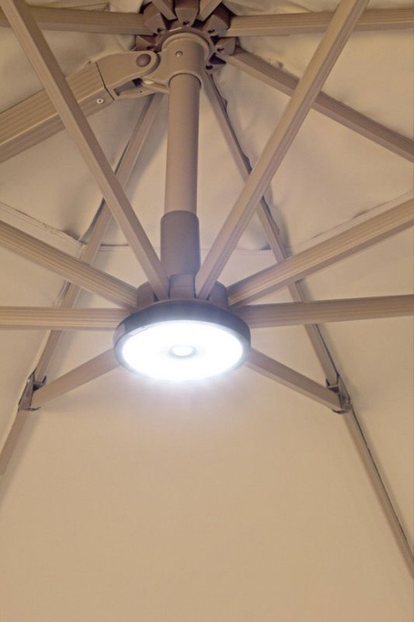 LED osvětlení pro platinu ikonu Challenger Solarflex Garden Deštníky