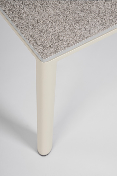 Stolik kawowy ogrodowy 90x90cm BOLZANO Giacomo aluminium beż