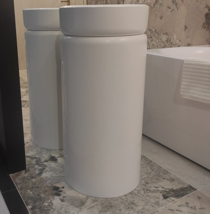 Umywalka wolnostojąca 40⌀ cm czarny mat okrągły Corato Stand DESSI HOME