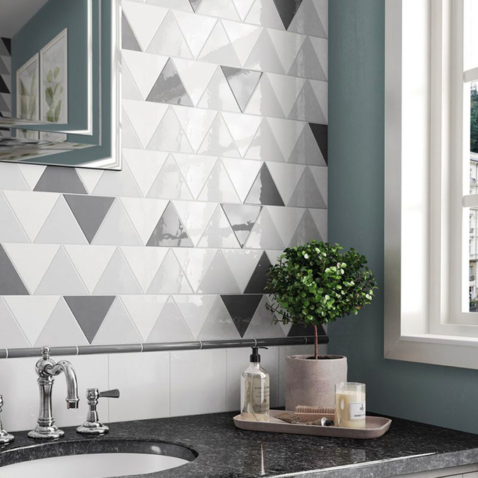 Płytka Equipe Triangolo Dark Grey ścienna połysk 10,8 x 12,4 monokolor szary