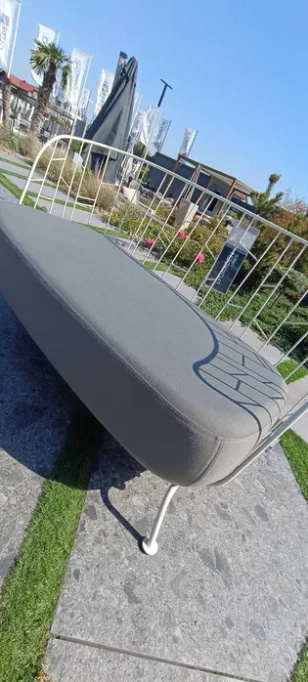 Sofa ogrodowa Maj EGOE z podwyższoną odpornością na wodę EKSPOZYCJA