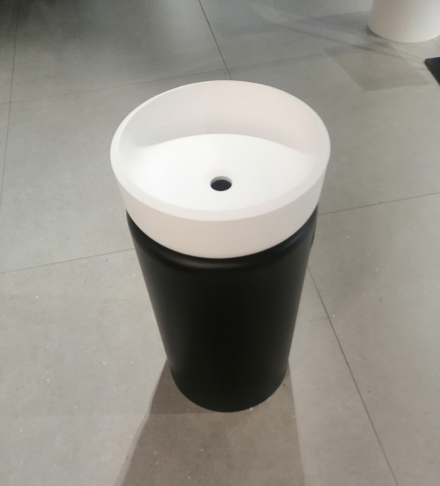 Umywalka wolnostojąca 40⌀ cm czarny mat okrągły Corato Stand DESSI HOME